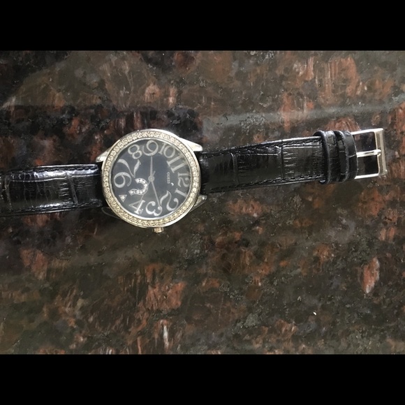 Watch - Picture 5 of 8